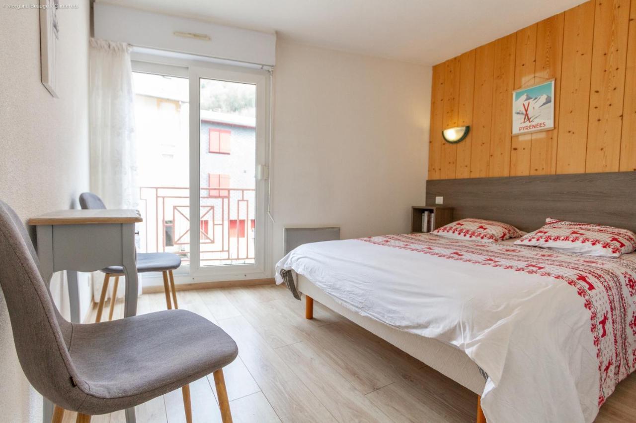Appartement Centre Ville Parking Balcon Et Wi Fi Cauterets Luaran gambar